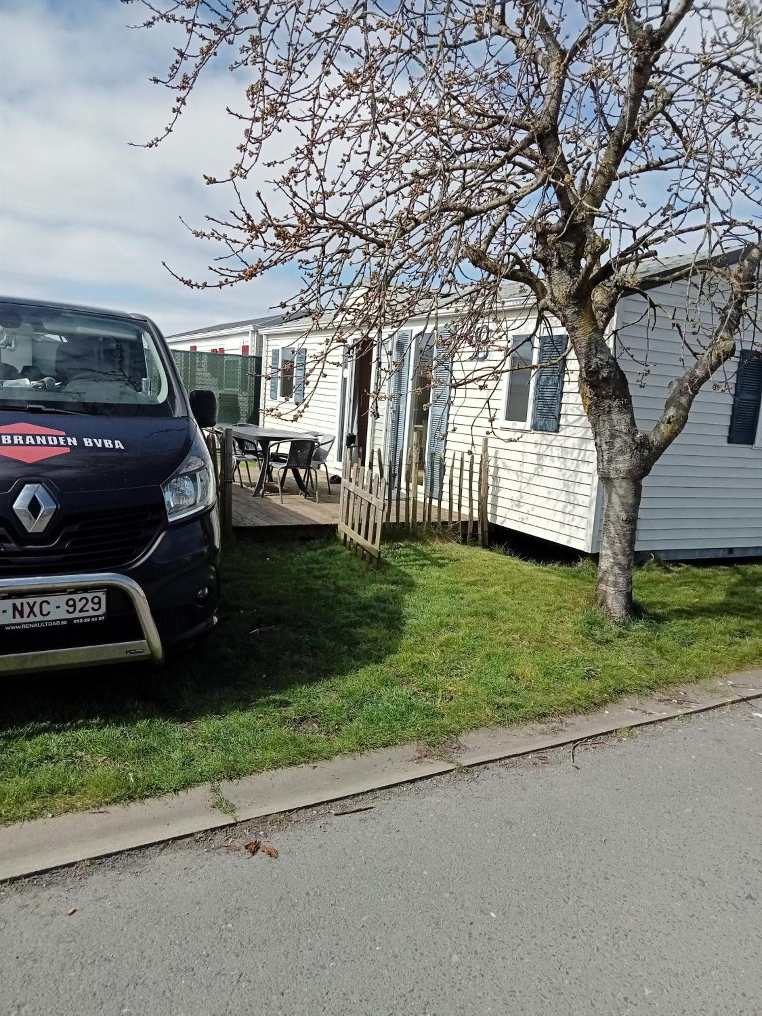 Stacaravan Bredene Met Tuin Nr 2126 Dış mekan fotoğraf